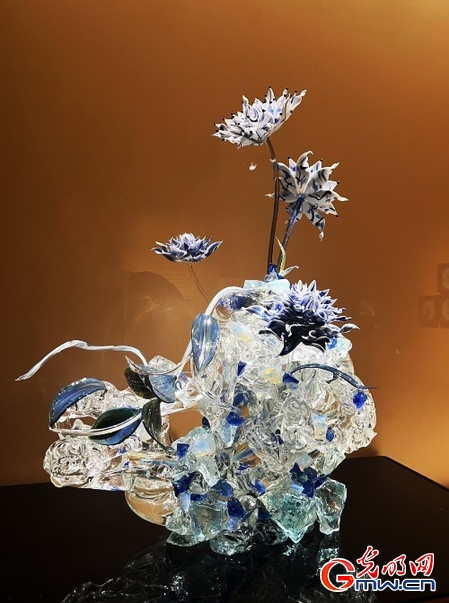 淄博琉璃艺术展“琉光璃彩”
