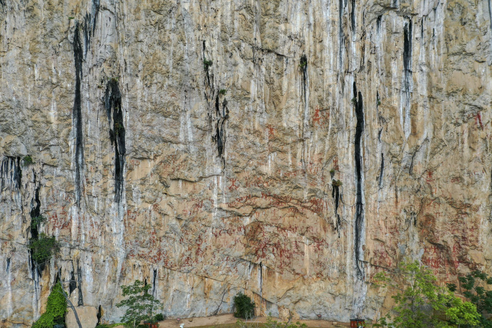 智绘中国·世遗镜鉴｜花山岩画：千年岩画焕新“彩”