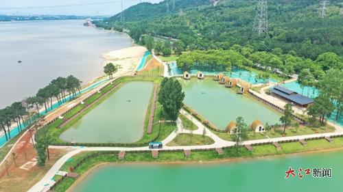 从资源宝库变网红打卡地，这里的青山绿水藏着什么秘密？