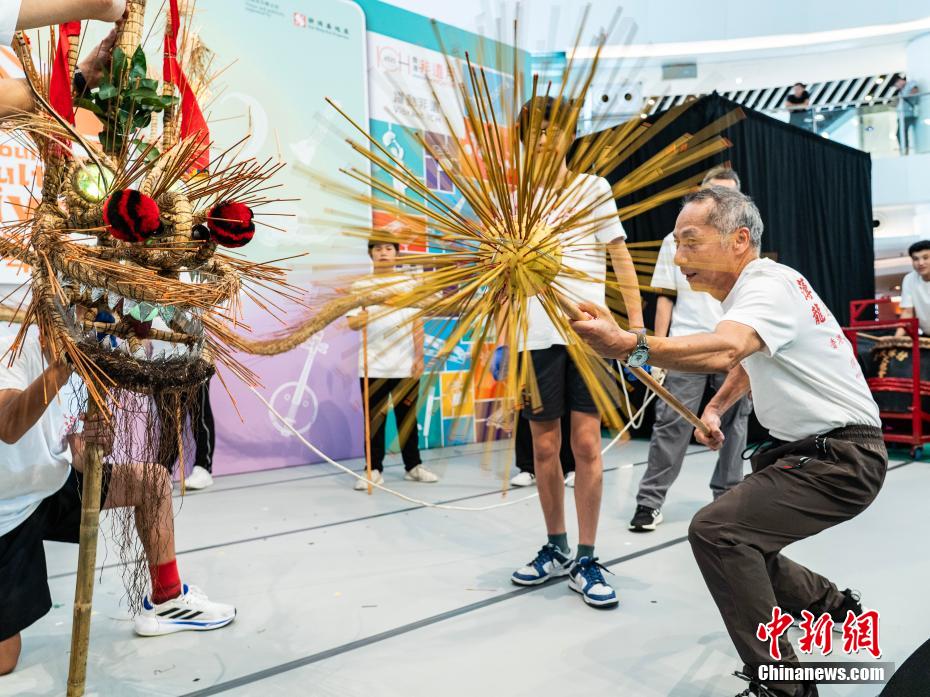香港“非遗月”处处有“非遗”