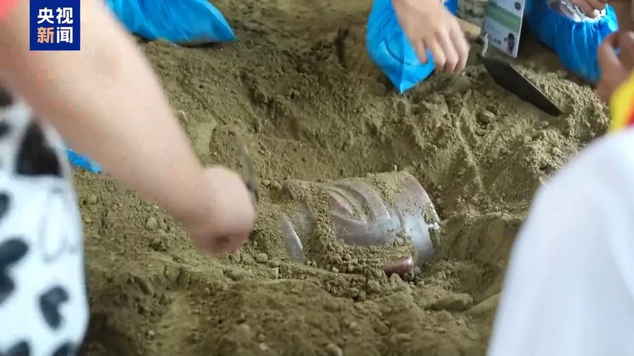 暑期文旅解锁新玩法 游客“到此一游”变为“留下来”
