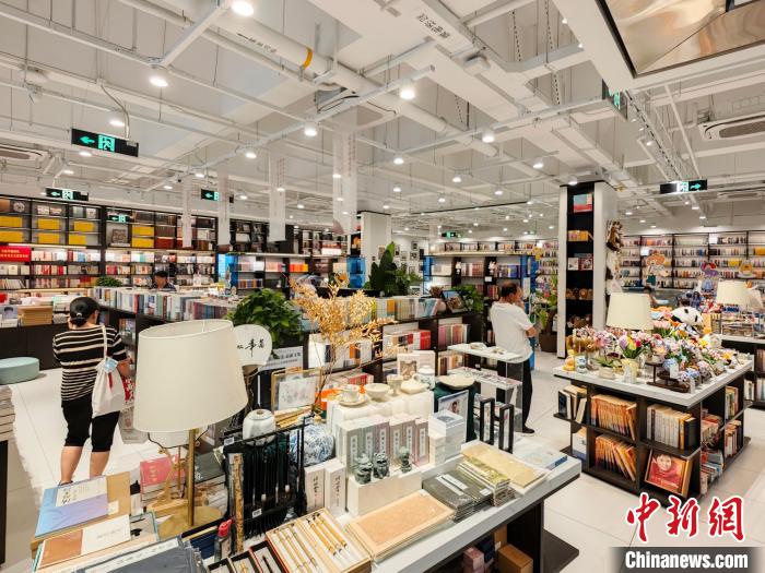 以书籍传递温度 京城“小而美”书店让文化浸润社区