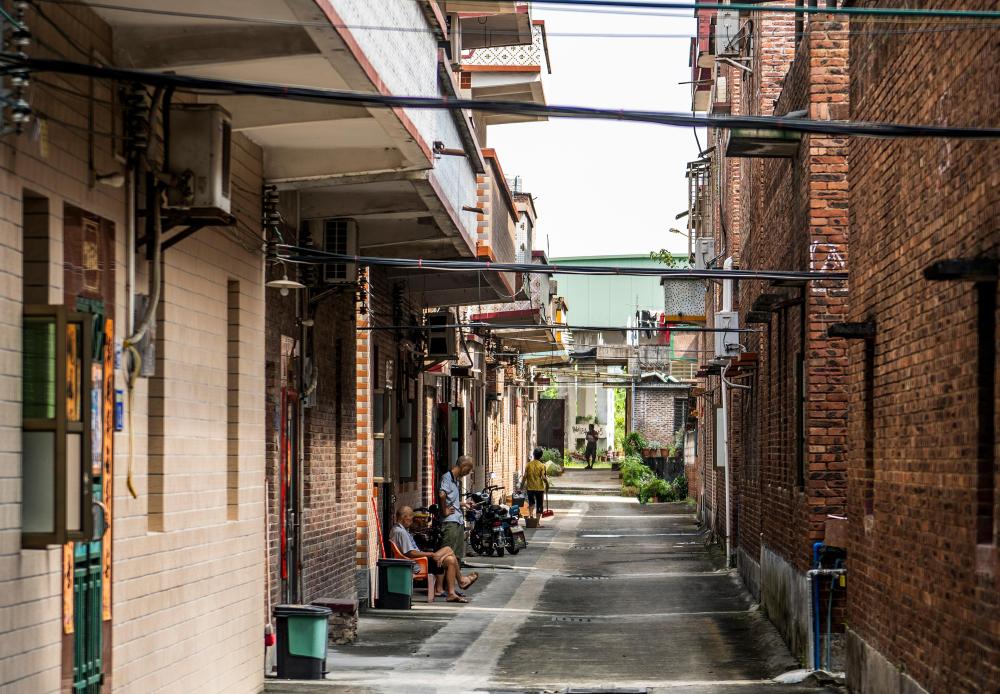 文化中国行·传统村落人文影像志｜明清古建×当代艺术，这个岭南古村凭“混搭”出圈