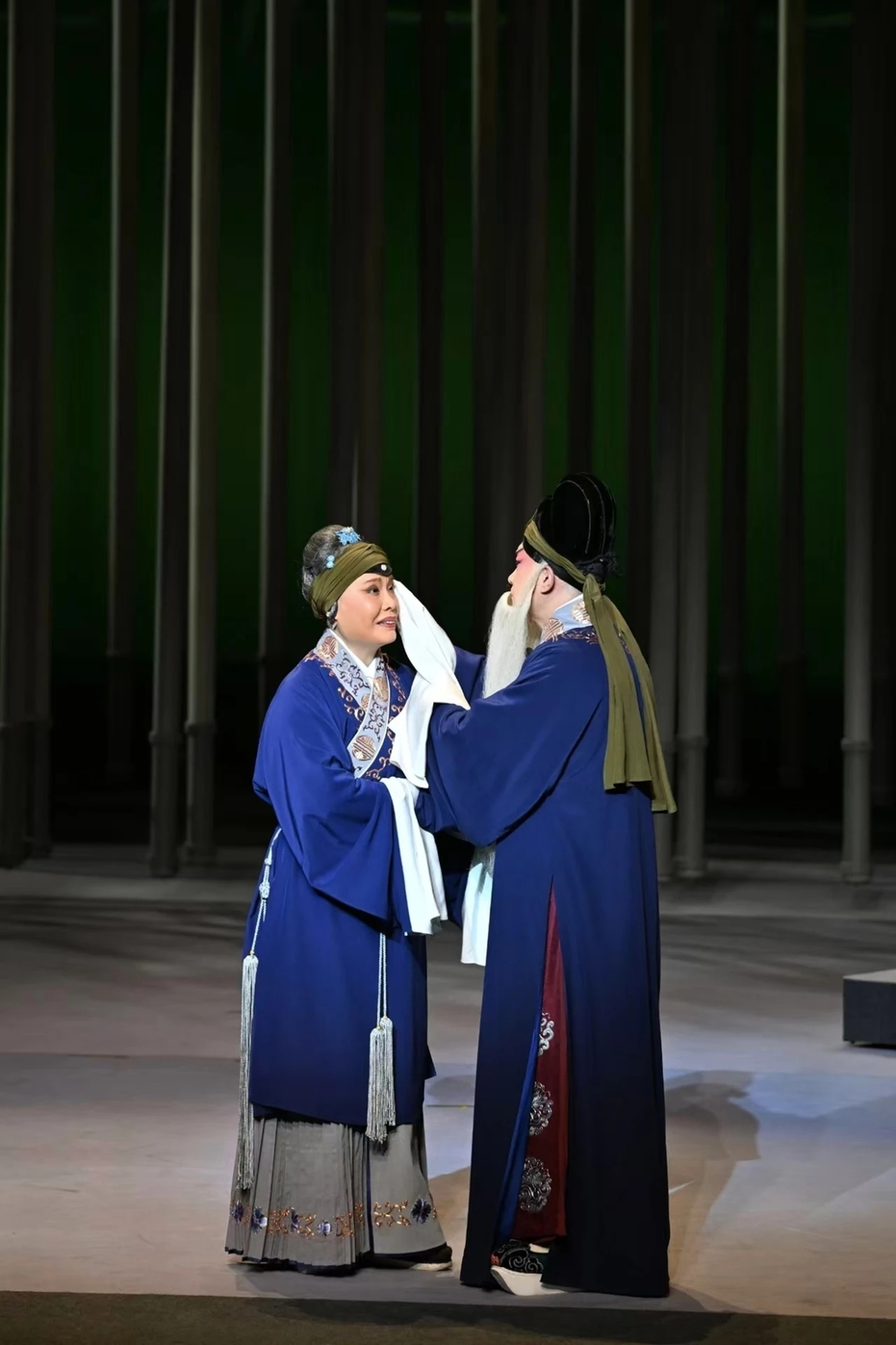 新编历史京剧《颜真卿》：墨韵京腔承千载风骨