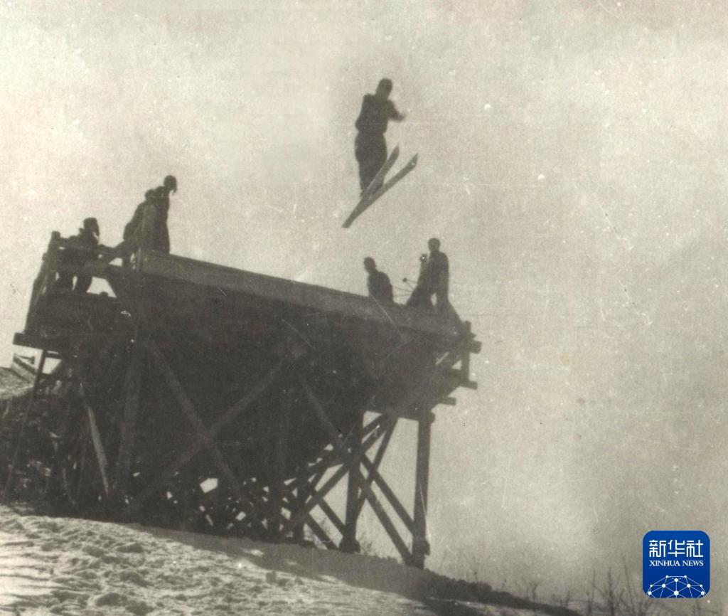 时光相册丨新雪季开启！影像见证中国滑雪“华丽转身”