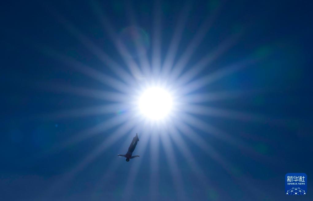 时光相册丨新雪季开启！影像见证中国滑雪“华丽转身”