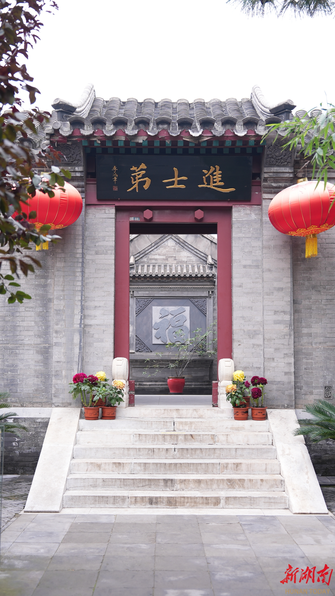 楹联中国行 丨半世繁华半世僧：李叔同的艺境与禅心