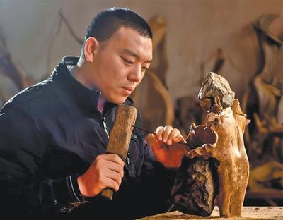 方寸之间 精琢生花