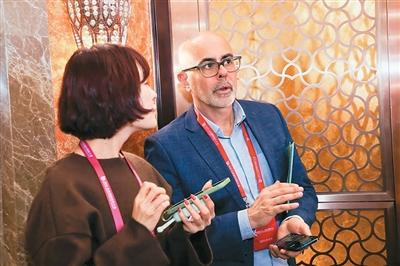 编织文明交流互鉴的金丝带