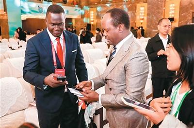 编织文明交流互鉴的金丝带