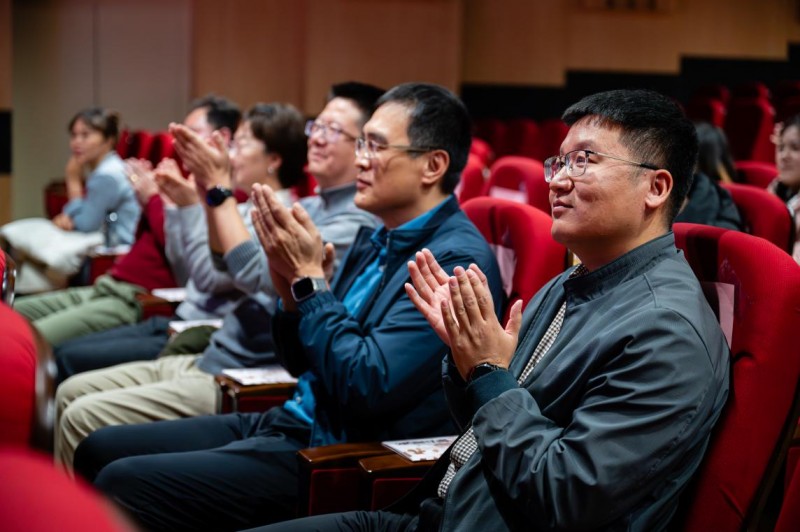 音乐剧《戈壁之歌》成功首演 致敬“两弹一星”元勋王淦昌——用艺术传承科学家精神 以舞台践行立德树人使命