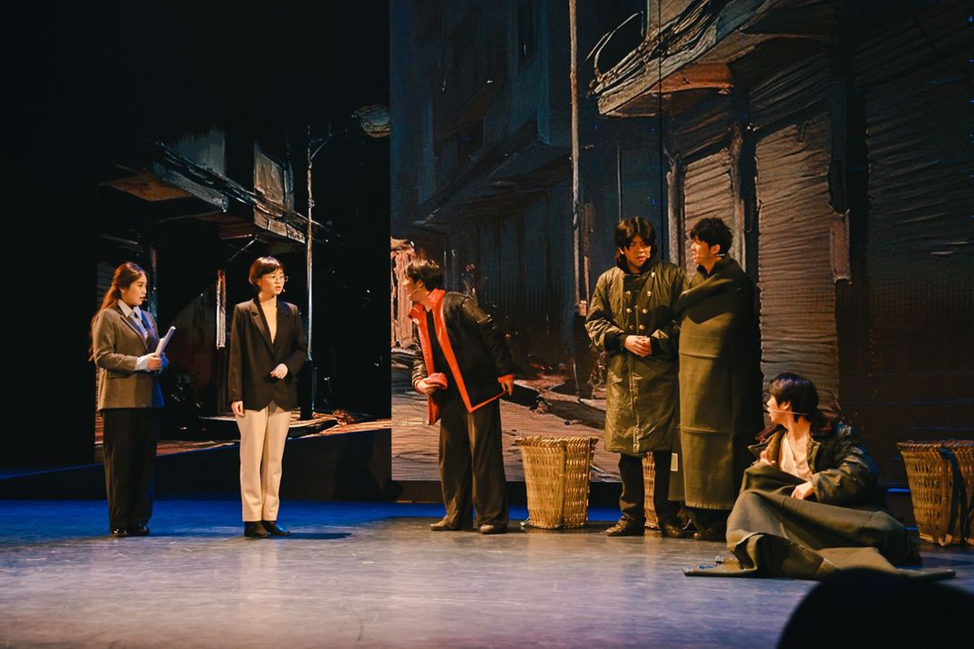 西南民族大学廉洁文化“大思政课”情景剧《红叶映初心》上演 西南民族大学廉洁文化“大思政课”情景剧《红叶映初心》上演