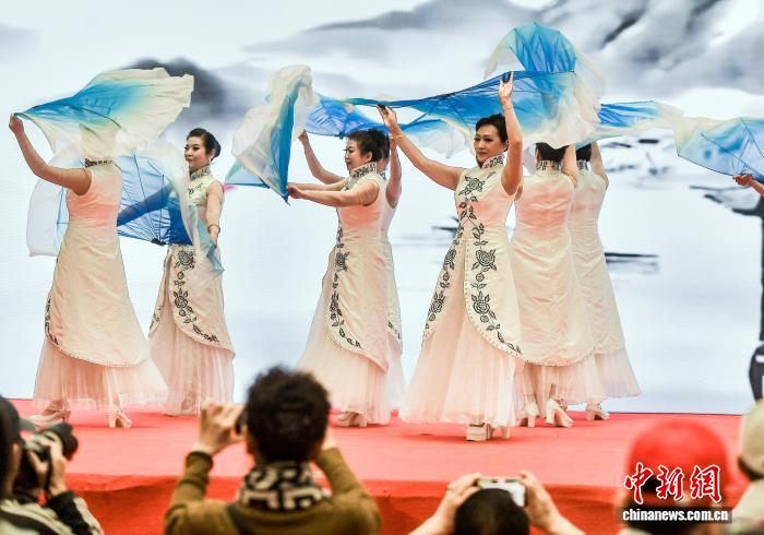 乌鲁木齐“群众村晚”正式启动