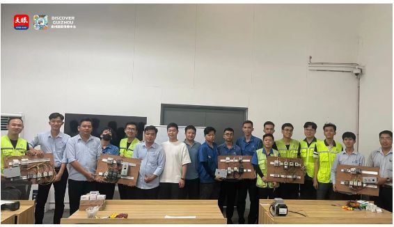 “我”在北纬27度，读懂中国的温暖与担当