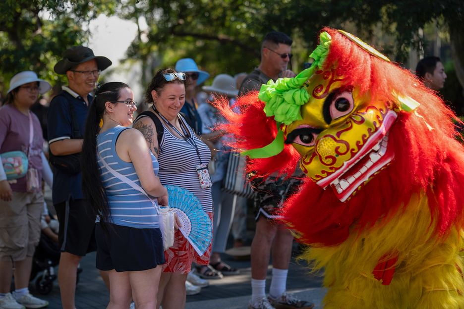 北京年味飘悉尼 2026北京“欢乐春节·你好北京”游园会精彩亮相悉尼谊园 北京年味飘悉尼 2026北京“欢乐春节·你好北京”游园会精彩亮相悉尼谊园