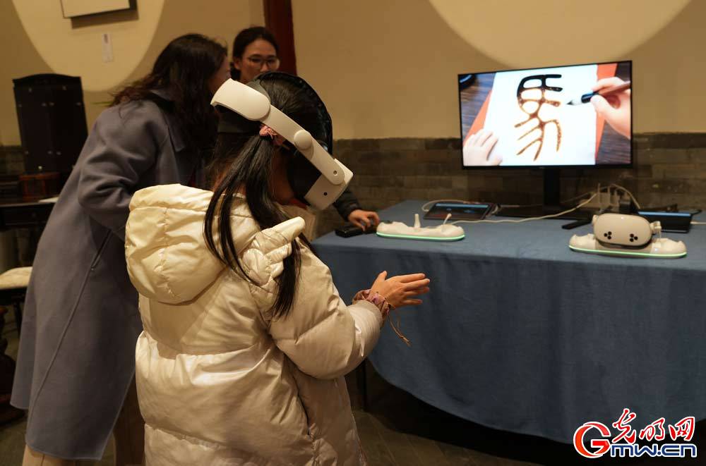 【新春走基层】城市更新 非遗焕新——“会馆大开箱”新年新气象 【新春走基层】城市更新 非遗焕新——“会馆大开箱”新年新气象