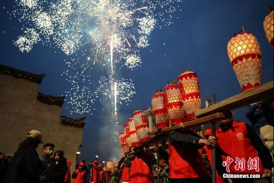 妙趣中国年:为什么说元宵节才是中国“情人节”?