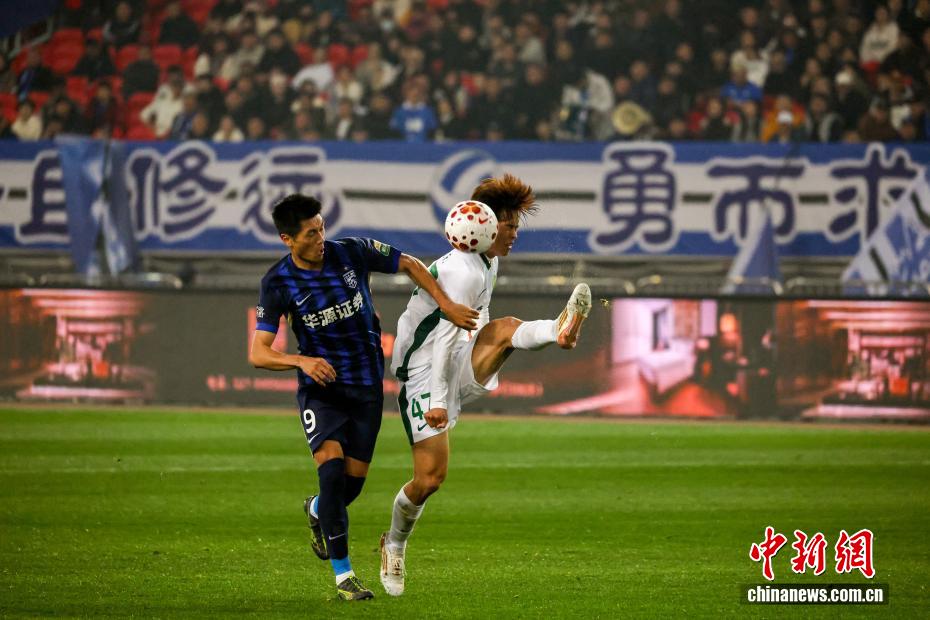 中超联赛:武汉三镇队主场负于北京国安队 中超联赛:武汉三镇队主场负于北京国安队