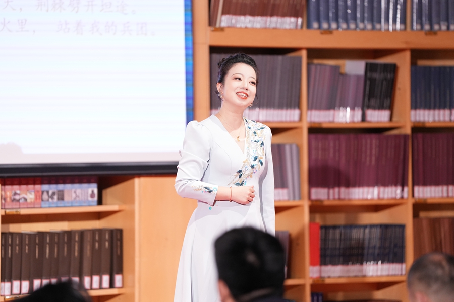 歌声嘹亮颂边疆——新疆军垦文化与兵团音乐讲唱会在国家大剧院圆满落幕