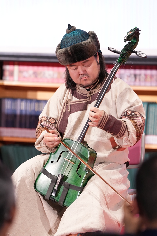 歌声嘹亮颂边疆——新疆军垦文化与兵团音乐讲唱会在国家大剧院圆满落幕