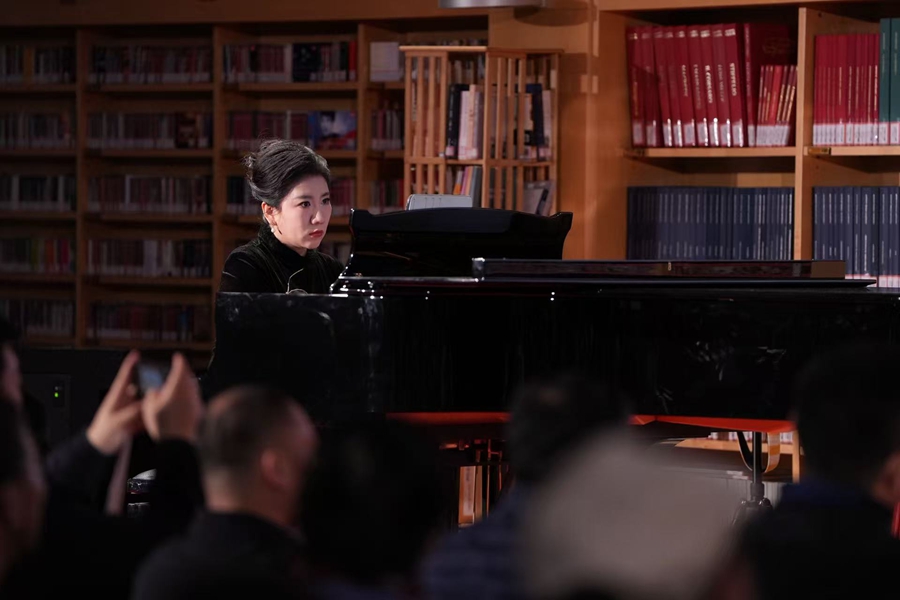 歌声嘹亮颂边疆——新疆军垦文化与兵团音乐讲唱会在国家大剧院圆满落幕