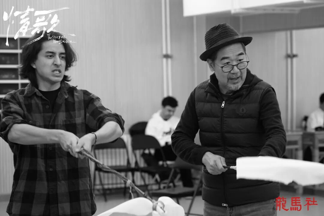 从坪山出发,张国立导演并领衔主演《情歌》深圳站官宣定档