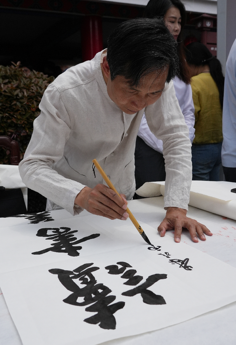 第五届全民阅读大会在江西南昌举办 多种活动倡导阅读弘扬传统文化