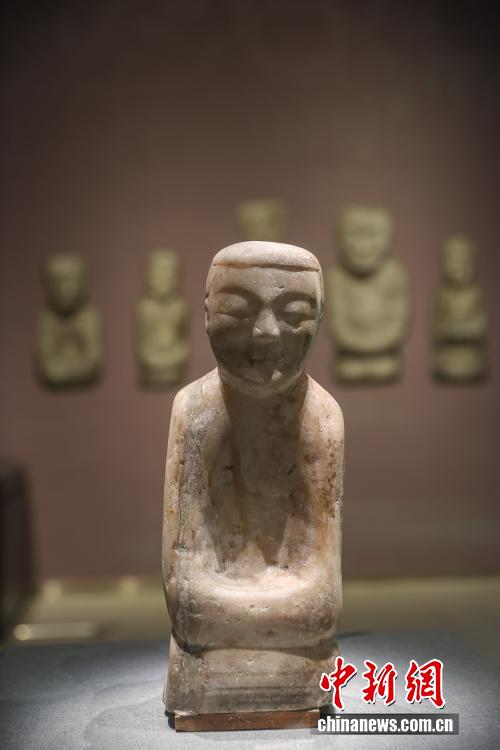 110件/套汉代中山国诸侯王墓出土文物在江西南昌展出