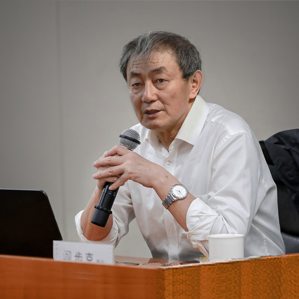 一等奖：《酒之爵与人之爵——东周礼书所见酒器等级礼制初探》（著作）