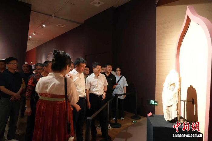 125件文物精品荟萃青州博物馆 再现大唐盛世图景