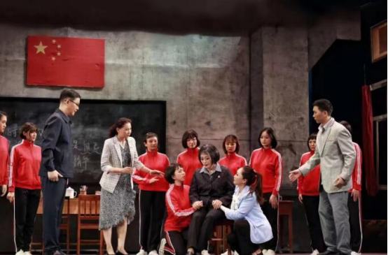 讴歌时代楷模 致敬人民教师——滇剧《张桂梅》在国家大剧院演出圆满成功