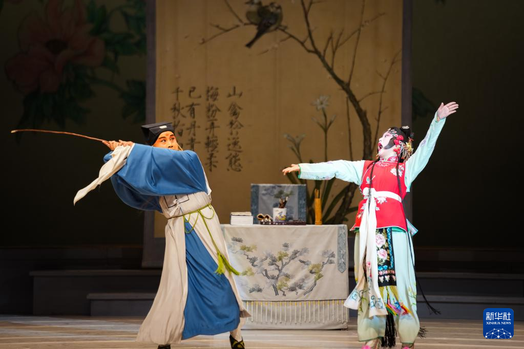 第十一届武汉“戏码头”中华戏曲艺术节开幕