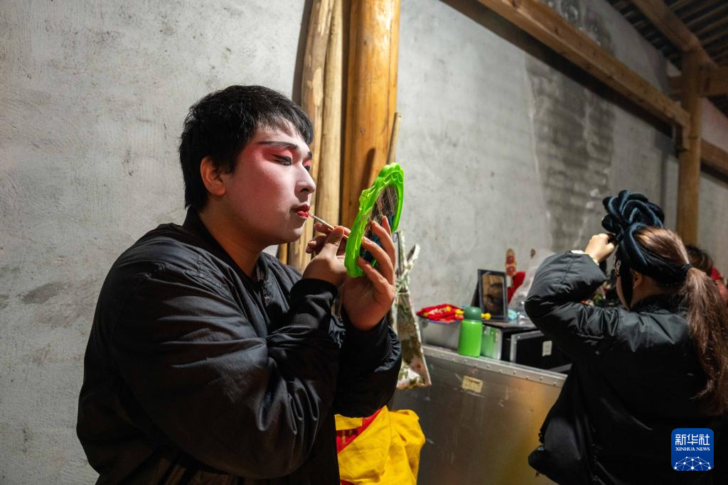 湖南永州:送戏下乡 文化惠民