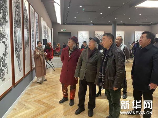 唐建潍坊画展：墨韵乡情 绘就文化新篇