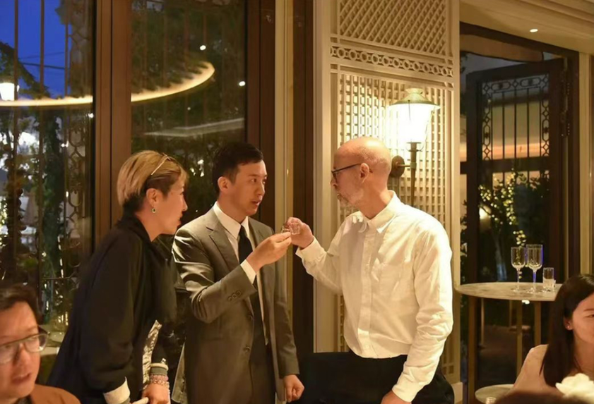 威尼斯青花郎之夜举办 郎酒汪博炜双语讲述“时间的故事”