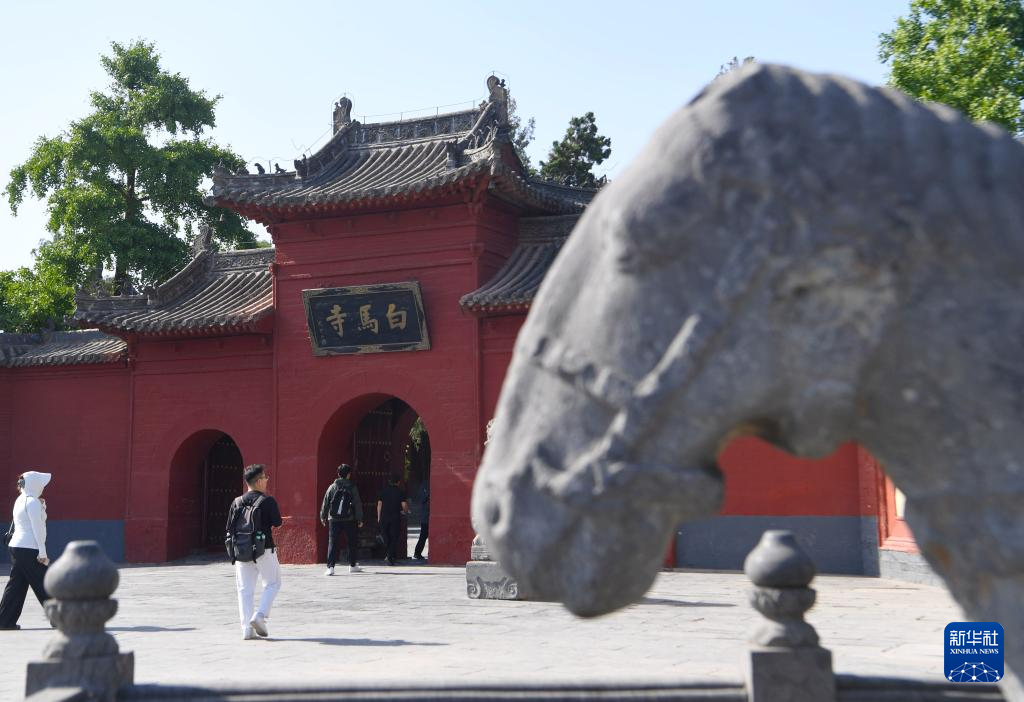 古都洛阳引八方游客