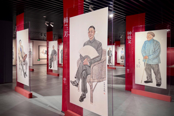 “为人民而歌”北京市文联成立75周年书法美术作品展开幕
