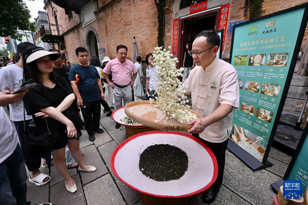 福建：融入现代生活 非遗正青春