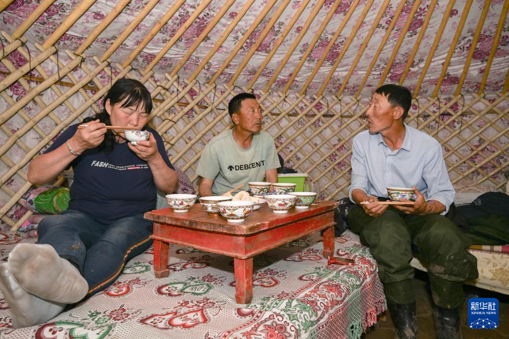 彩恩朝格图：游牧41年，守护全球重要农业文化遗产