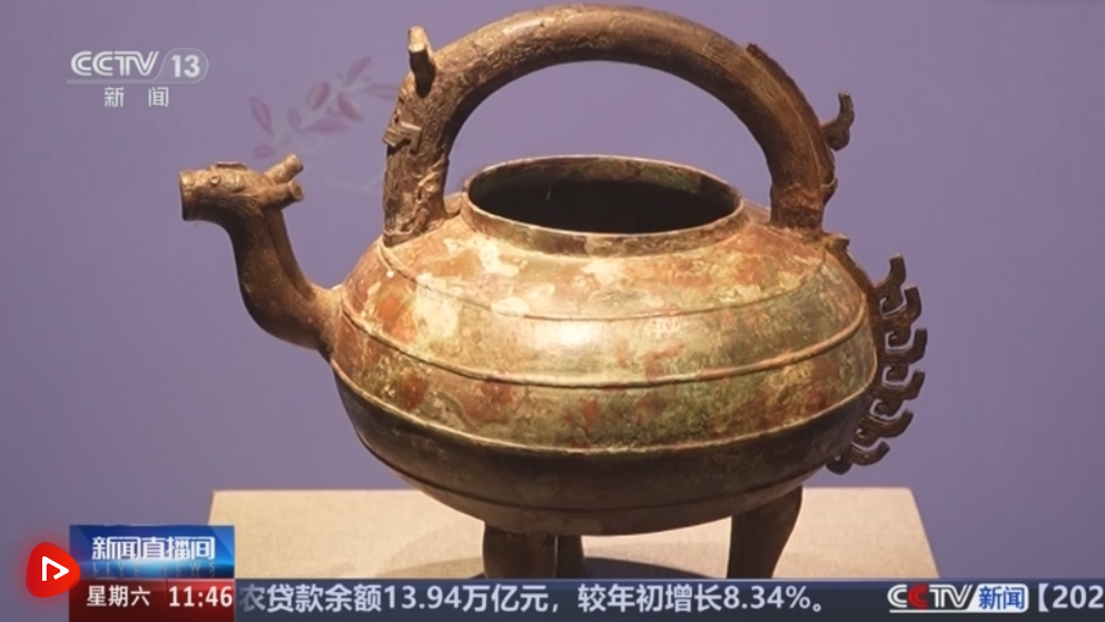 暑日“打卡”博物馆特色展览 “文化消暑”成为假期出游新风尚