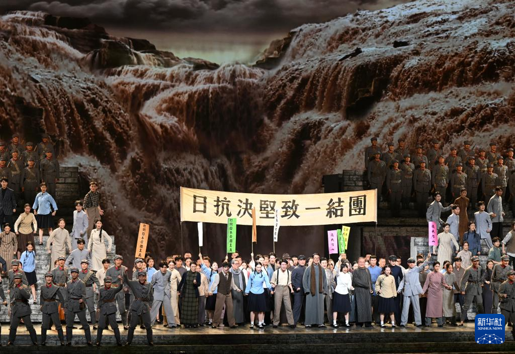 纪念抗战胜利80周年丨纪念中国人民抗日战争暨世界反法西斯战争胜利80周年文艺晚会在京举行