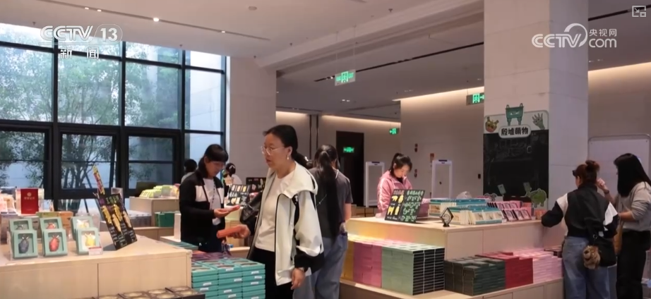 “红色底蕴+振兴新颜”“非遗+潮玩”……假日文旅亮点多 解锁游客度假热门“新宠”