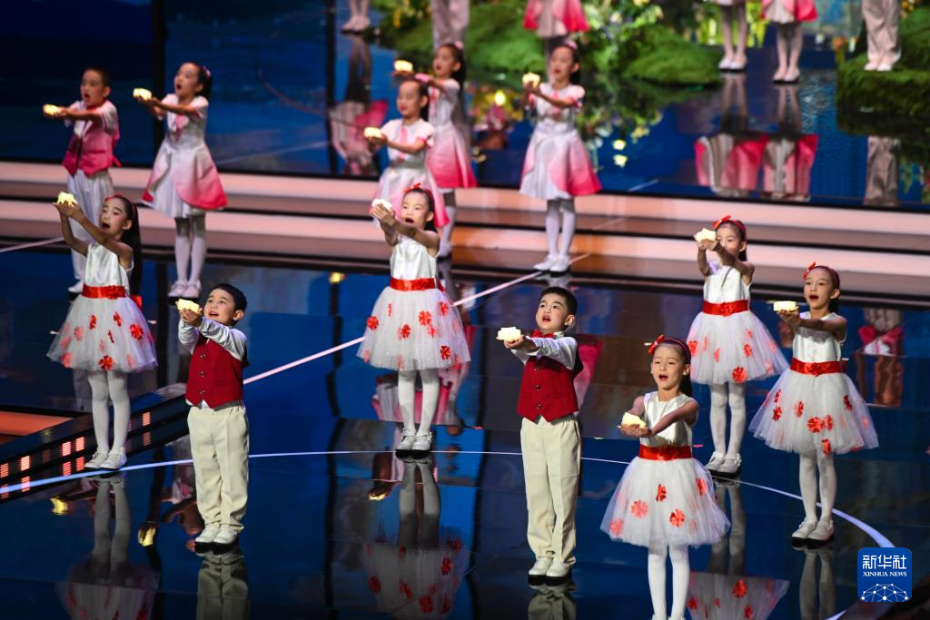 2025年中国金鸡百花电影节开幕