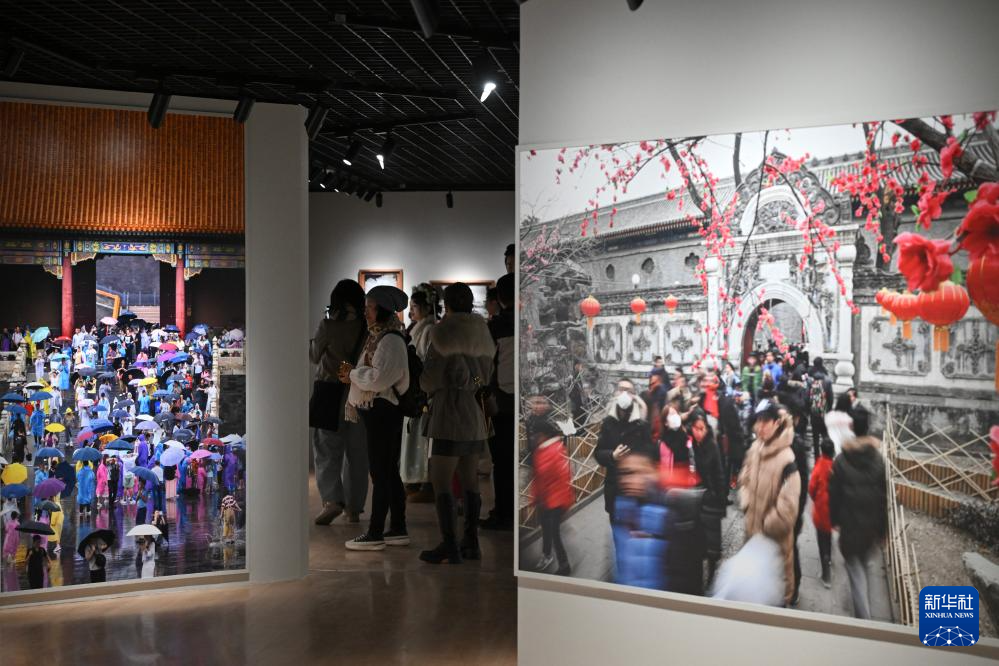 故宫与恭王府的光影对话