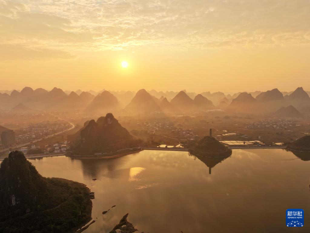 缤纷冬日景如画