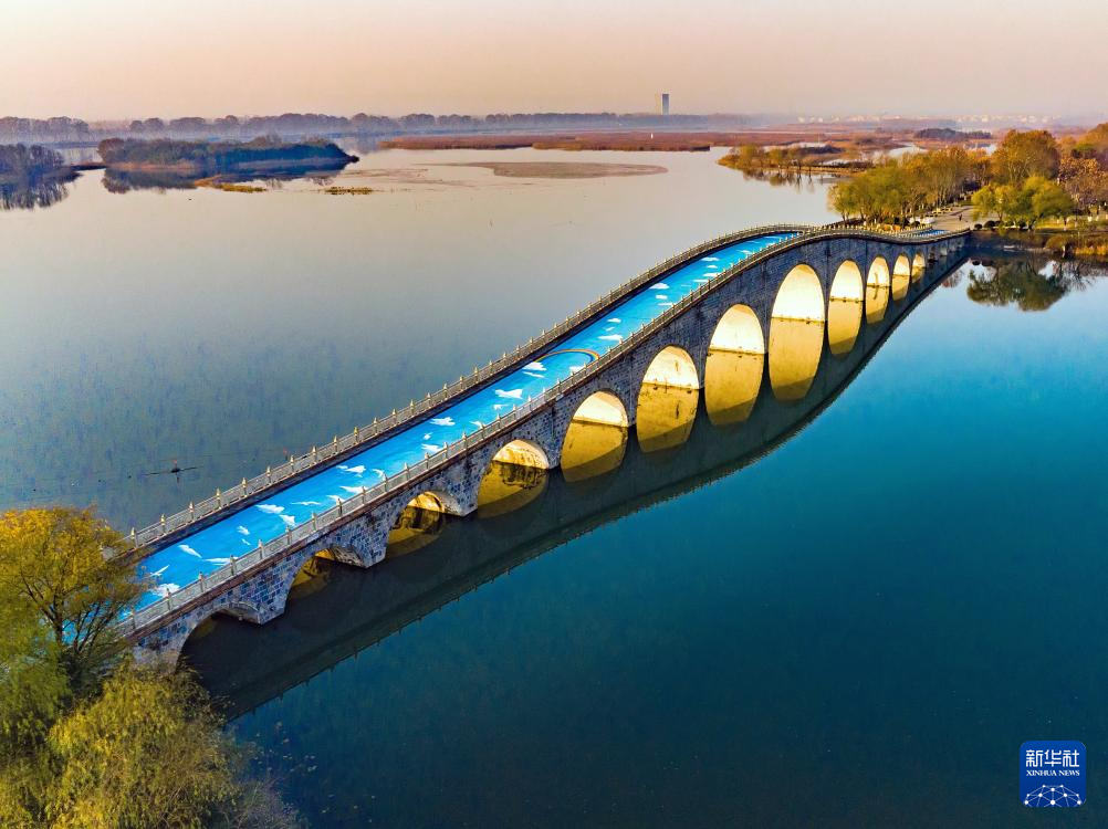 缤纷冬日景如画