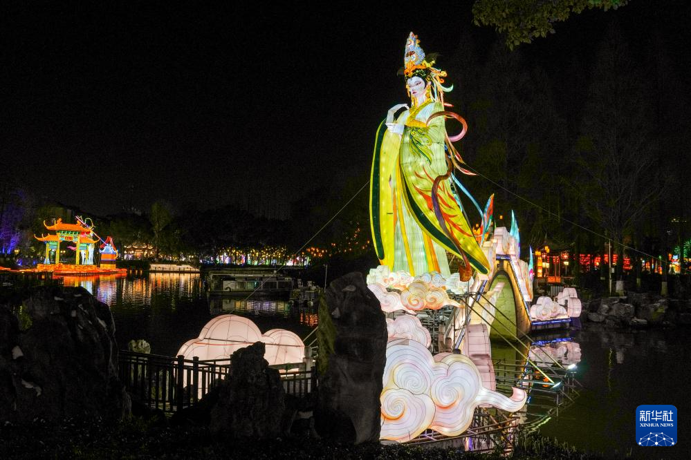 江苏南京:秦淮灯会璀璨夜