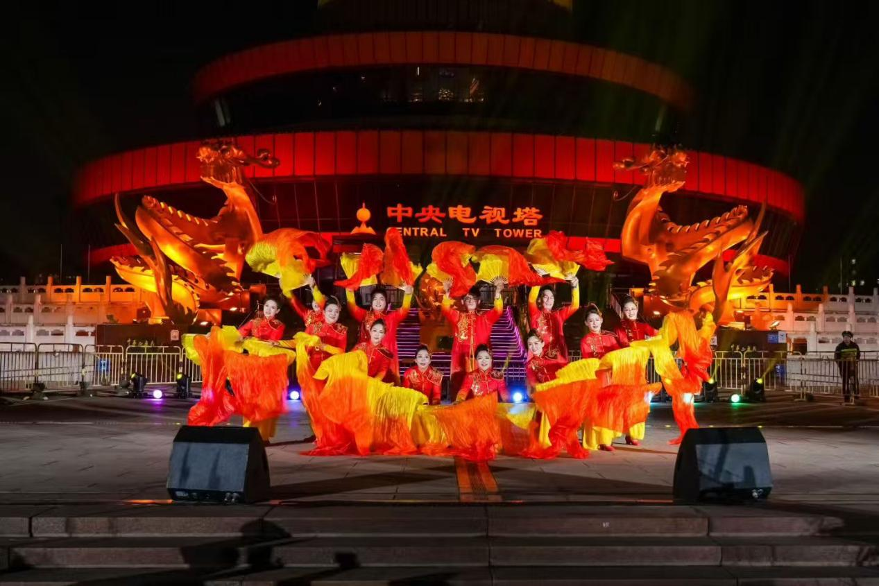 全国人大代表印海蓉:从中央塔亮化看民生获得感——让文化温度触达每一个角落 全国人大代表印海蓉:从中央塔亮化看民生获得感——让文化温度触达每一个角落