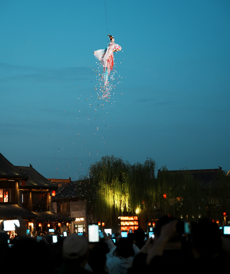 中国旅游日，看“天女散花”怎样穿越千年