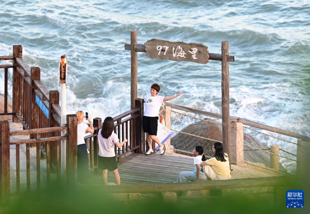 活力中国调研行|福建惠安:领略滨海惠女风情